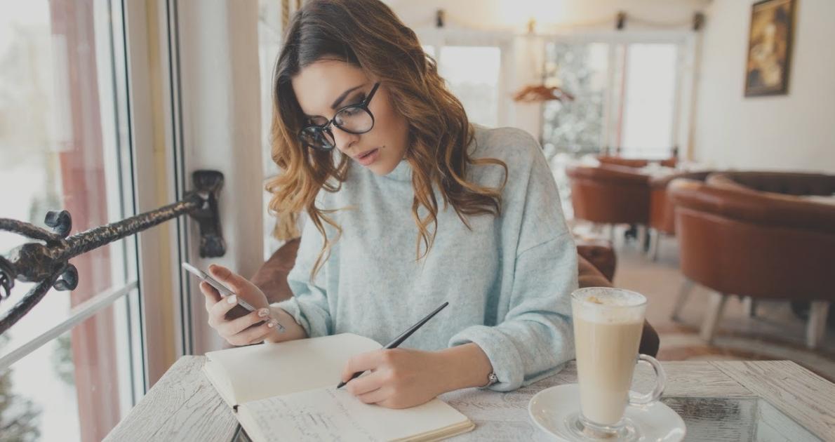 Materiały szkoleniowe i notatki z warsztatów świadomego odżywiania